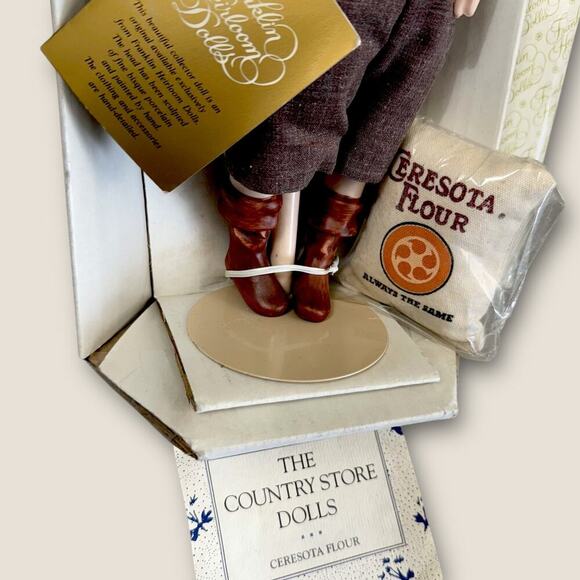 Ceresota Flour Boy Doll Porcelain Vintage Franklin Heirloom Mint in Box Size 12" - Picture 6 of 8
